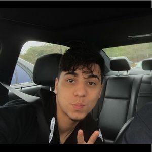 Meet your Posher, Jordqn